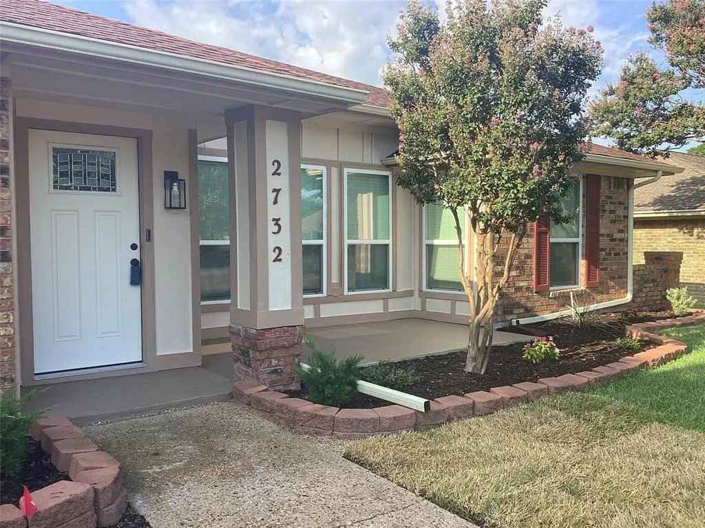 2732 Deep Valley Trail