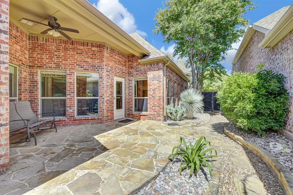 10027 Boyton Canyon Road