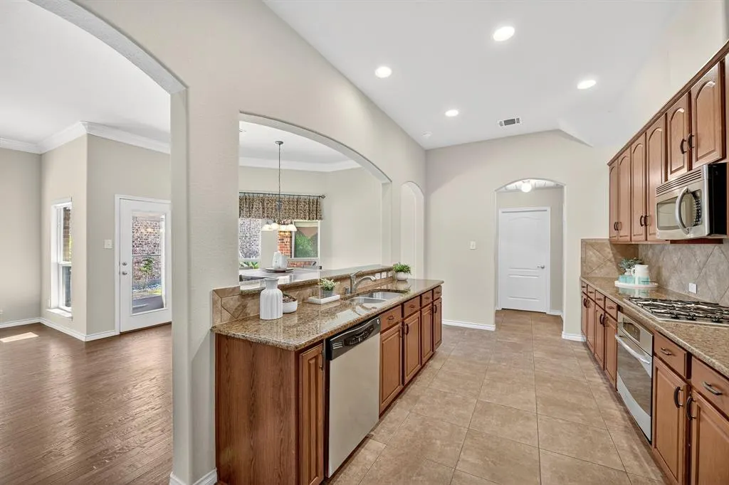 10027 Boyton Canyon Road