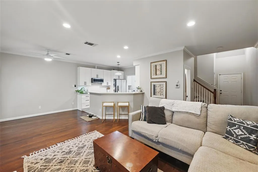 18240 Midway Road, #1002