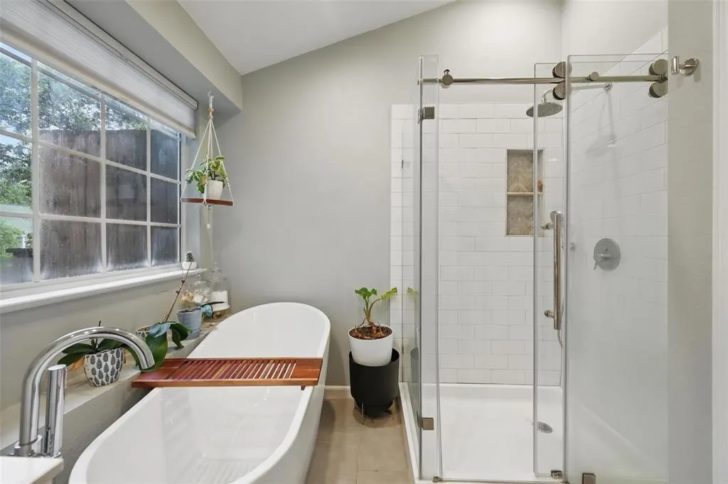 18240 Midway Road, #1002