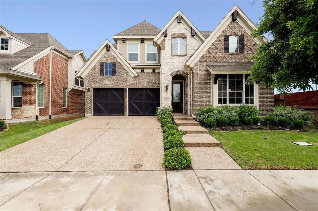 900 Nathanael Greene Court