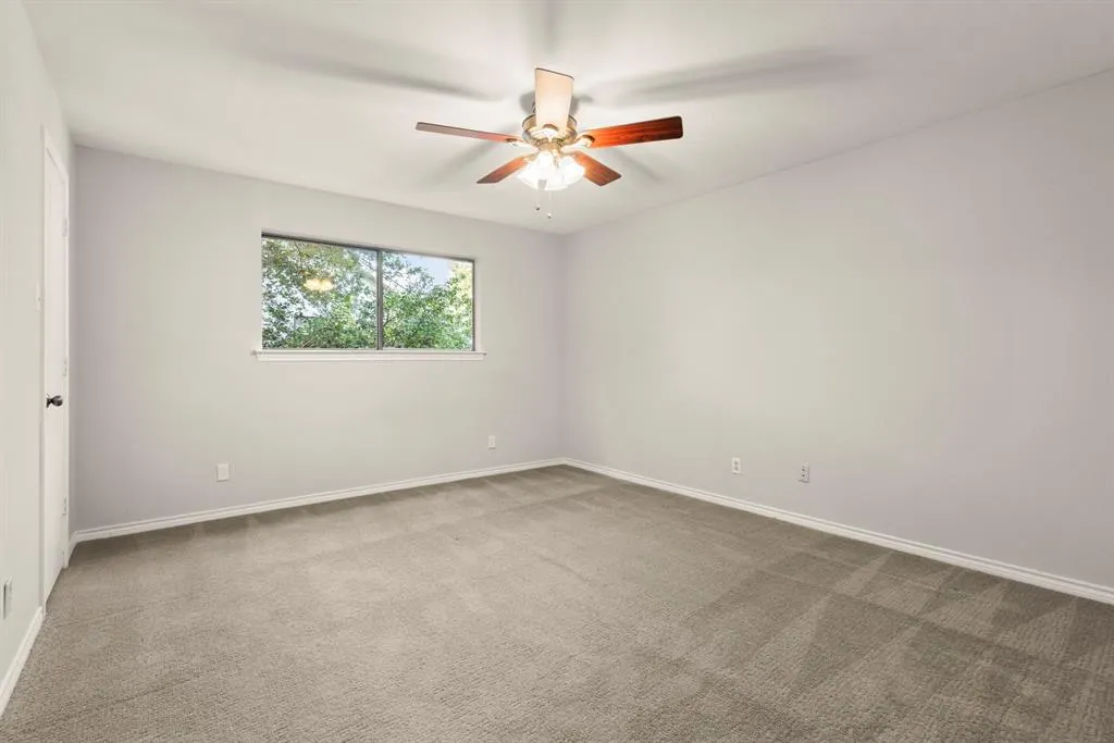 9215 Club Glen Drive