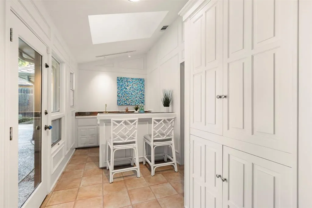 9215 Club Glen Drive