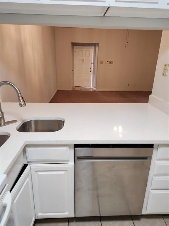 8545 Midpark Road, #12