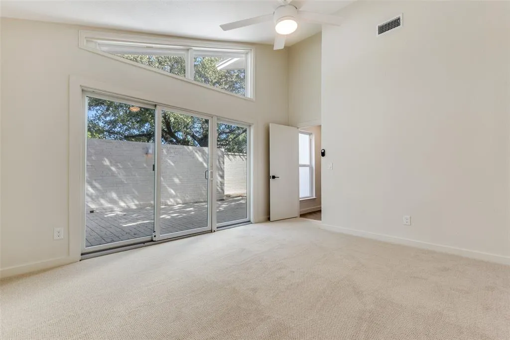 2401 Fairview Drive