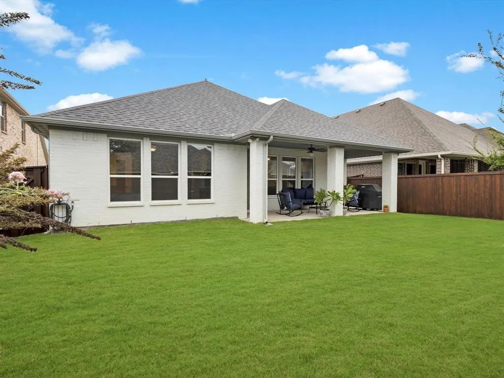2504 Triton Drive