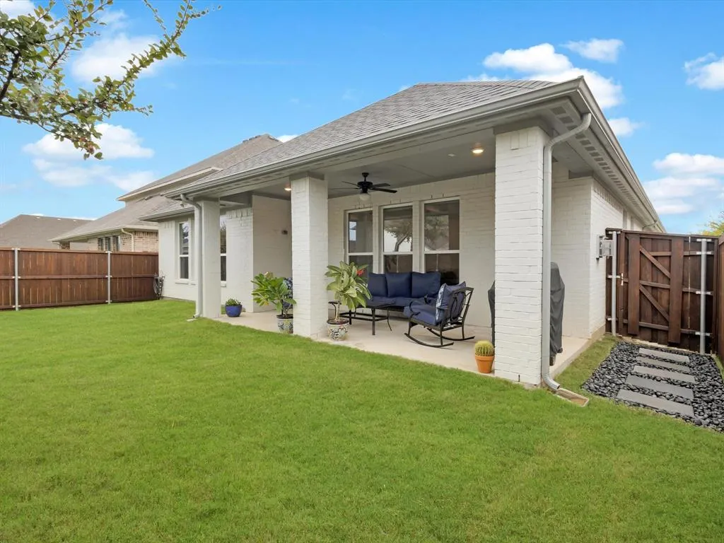 2504 Triton Drive