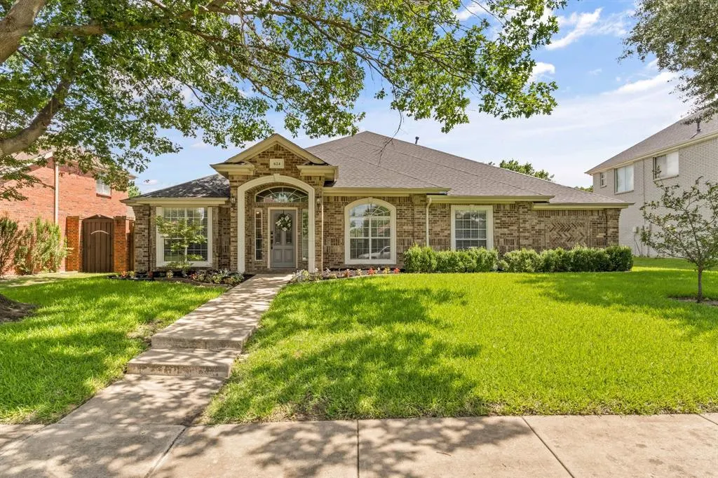 624 Mossycup Oak Drive
