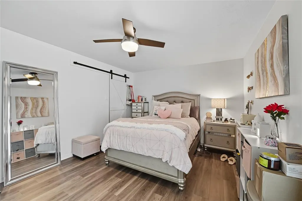 5927 E University Boulevard, #221