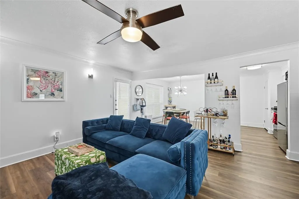 5927 E University Boulevard, #221