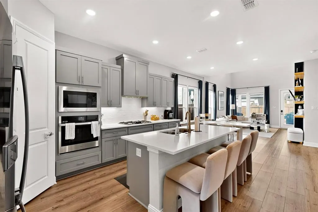10594 Prairie Rose Road