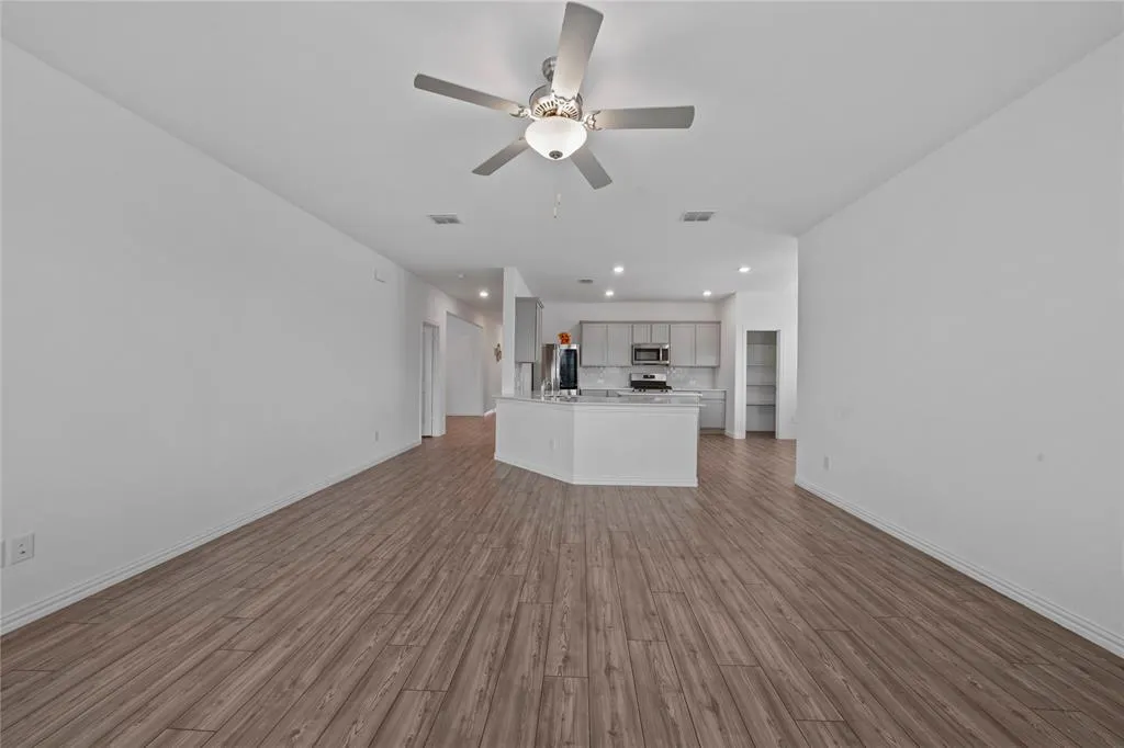 7109 Dandelion Road