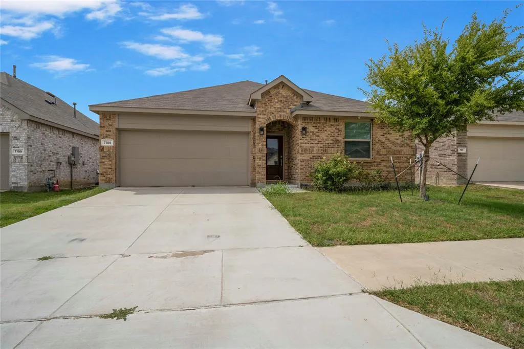 7109 Dandelion Road