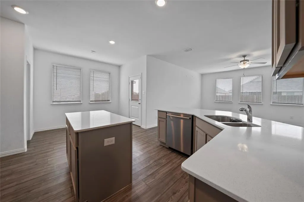 7109 Dandelion Road