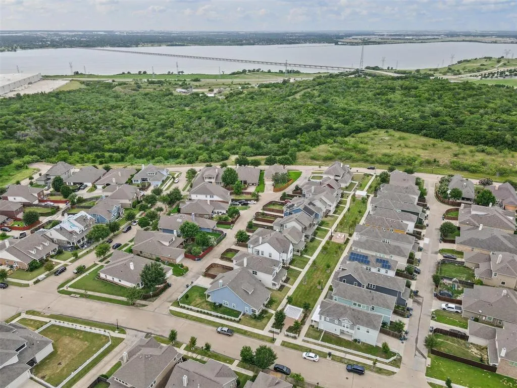3530 Peterborough Mews
