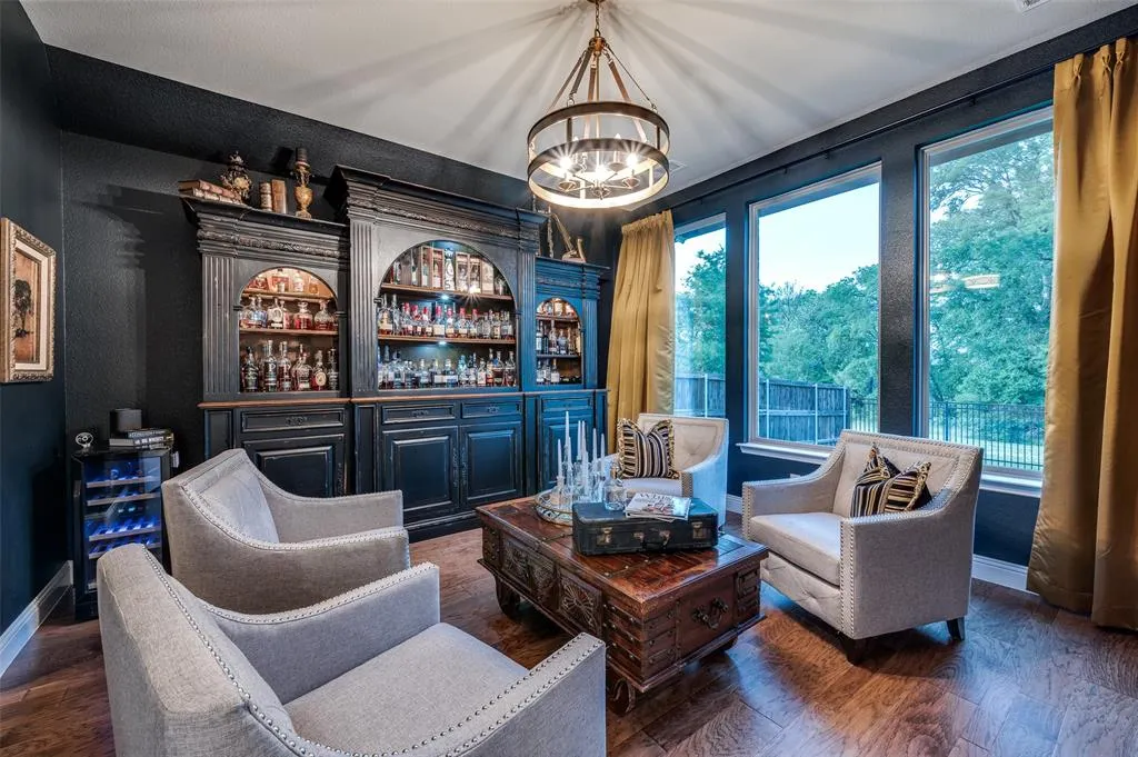 8620 Autumn Lake Trail