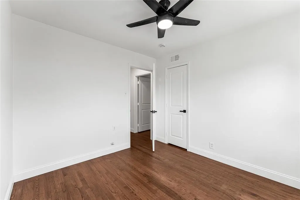 2609 Fenwick Drive