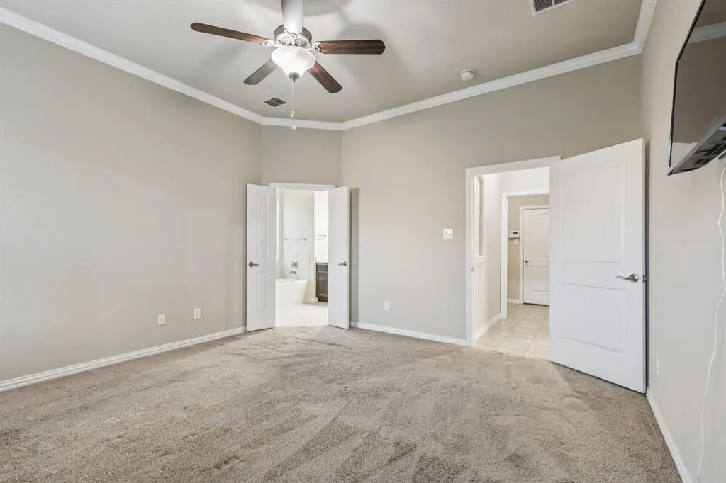 5001 Bluewater Drive