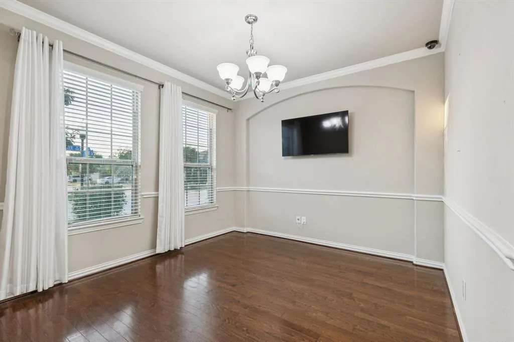 5001 Bluewater Drive