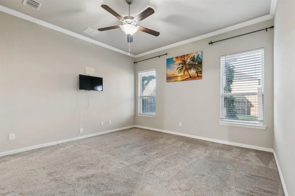 5001 Bluewater Drive