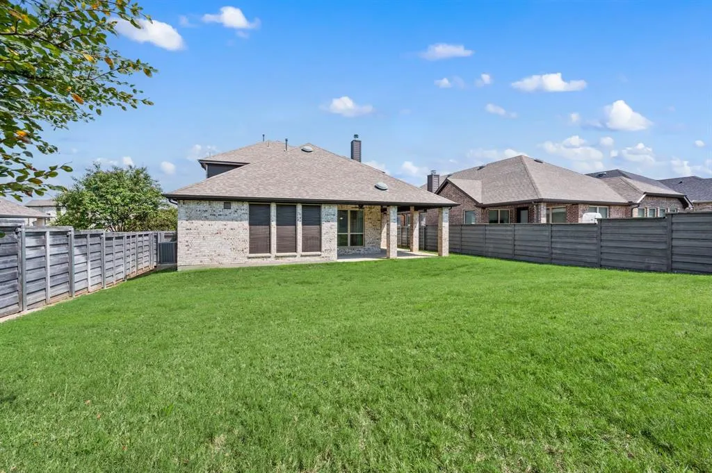 708 Parkland Drive