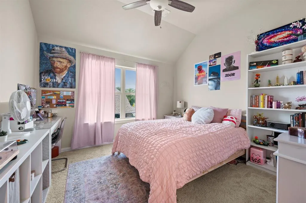708 Parkland Drive