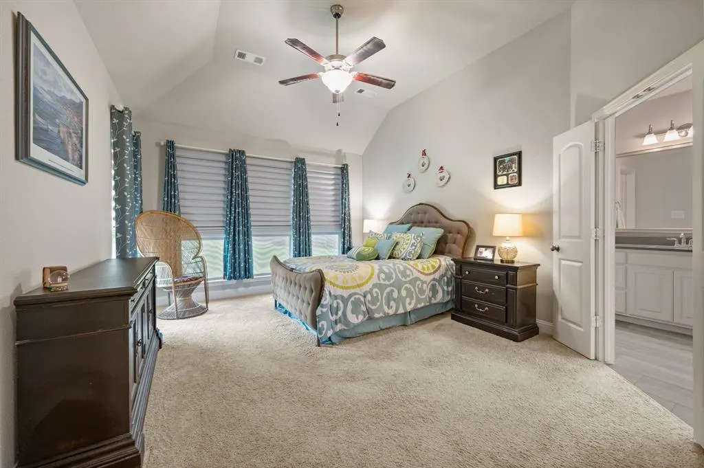 708 Parkland Drive
