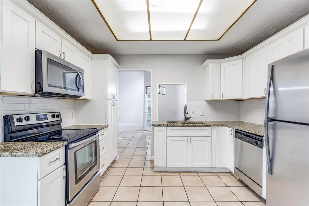 3148 Royal Gable Drive