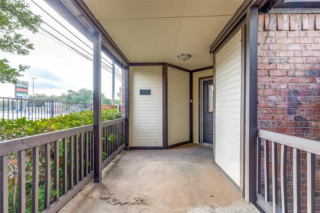 3148 Royal Gable Drive