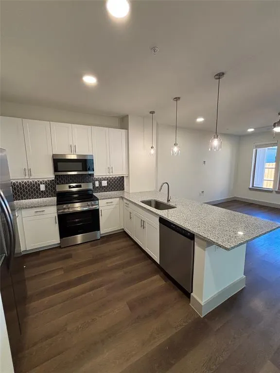 300 Lucas Lane, #114