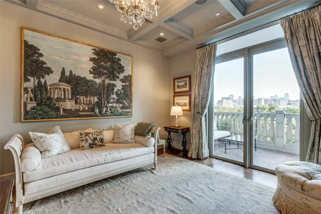 3505 Turtle Creek Boulevard, #4C