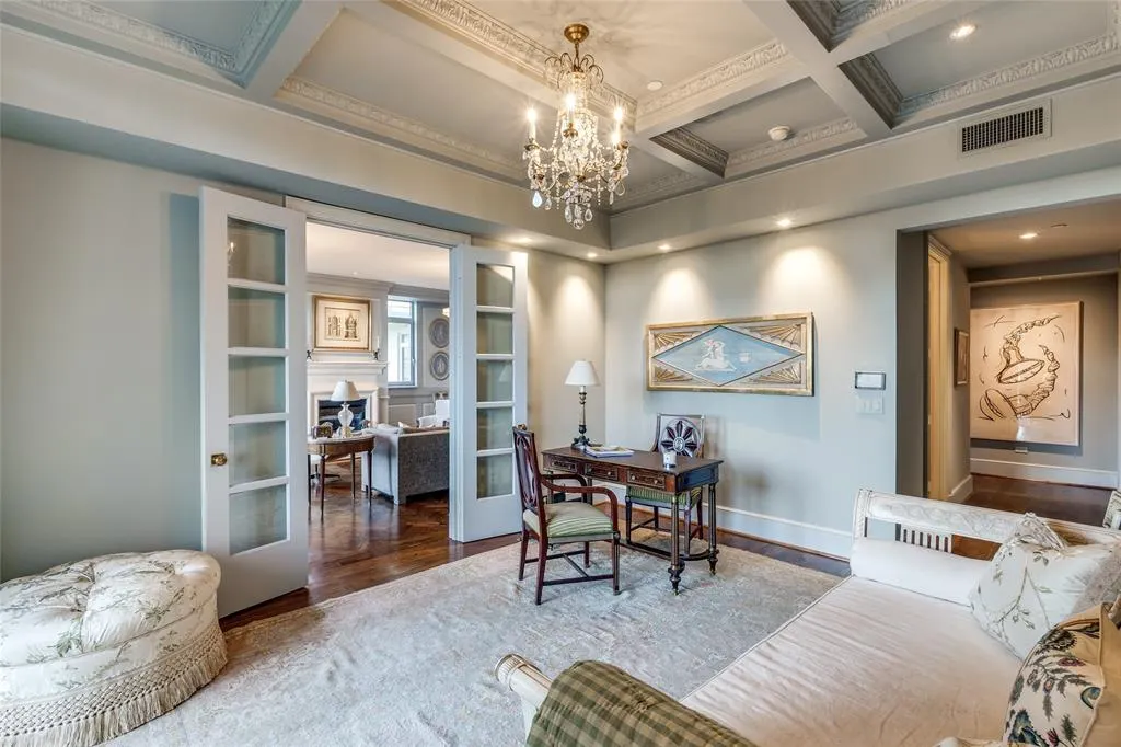 3505 Turtle Creek Boulevard, #4C