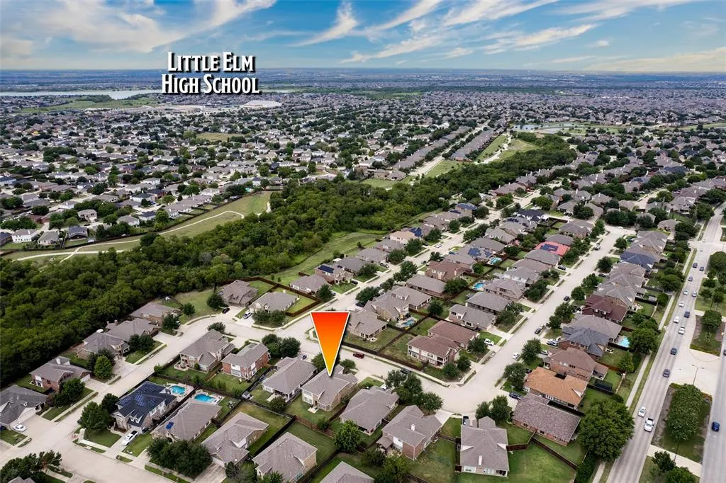 2612 Nocona Way