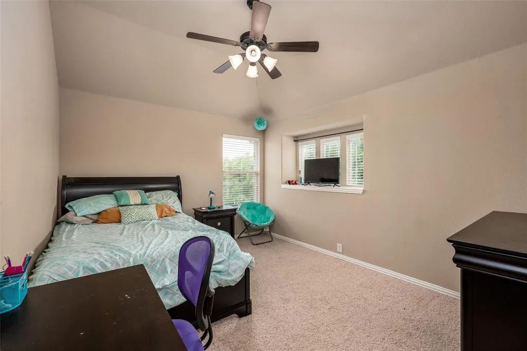 2612 Nocona Way