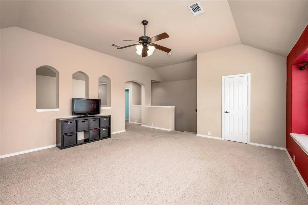 2612 Nocona Way