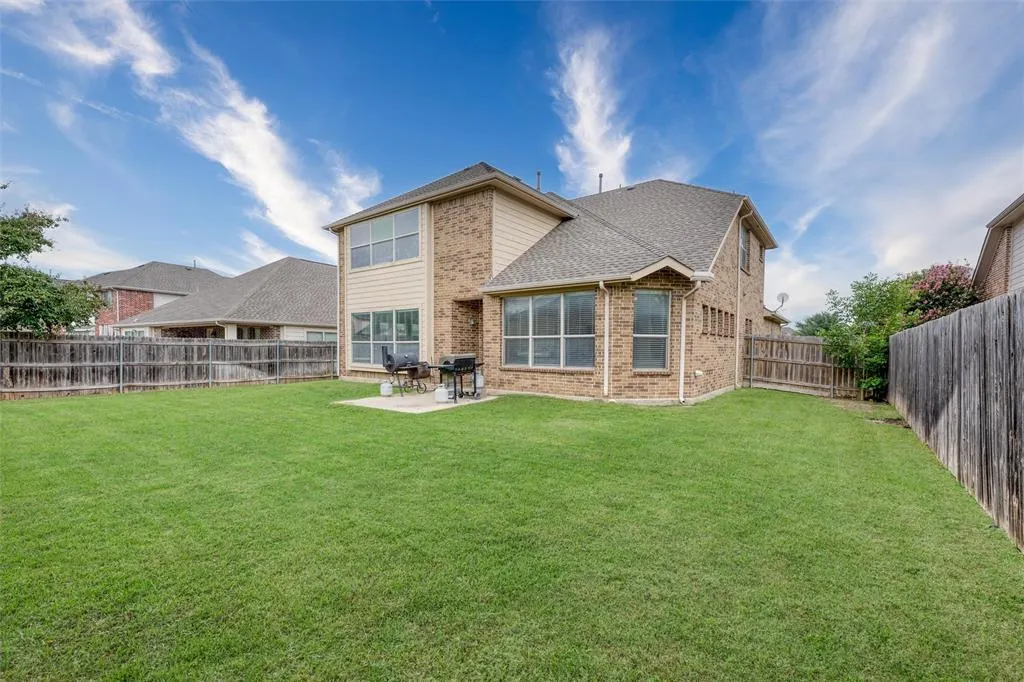 2612 Nocona Way