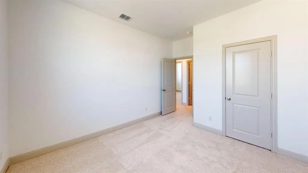 904 Santa Lucia Drive
