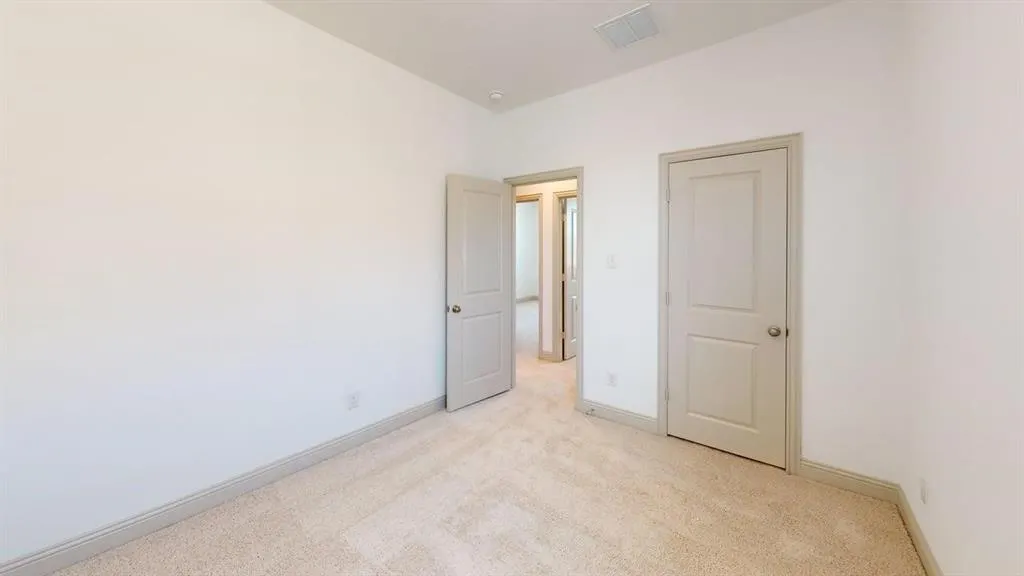 904 Santa Lucia Drive