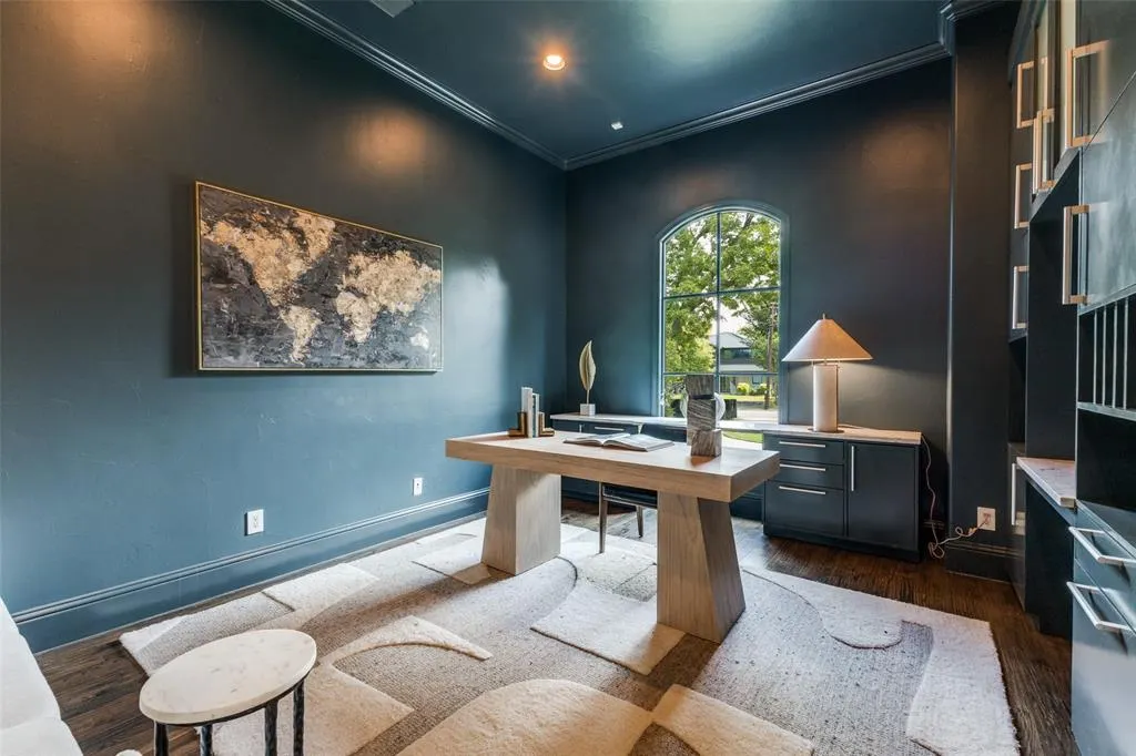 8647 Wingate Drive