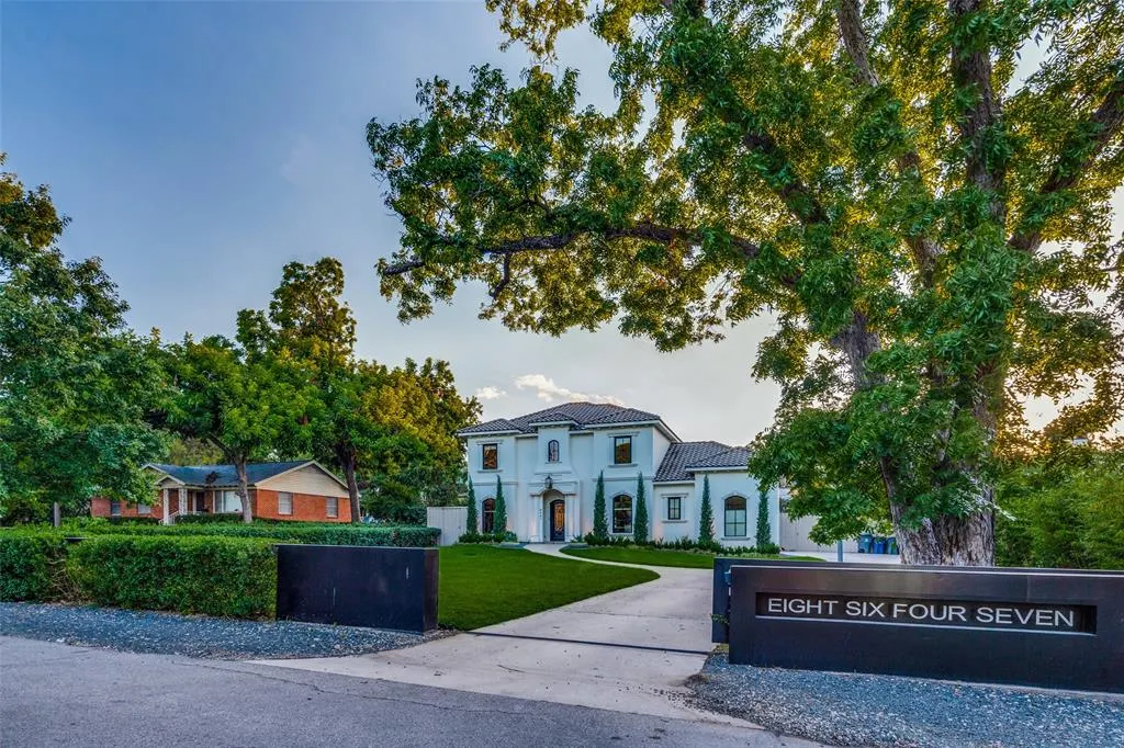 8647 Wingate Drive