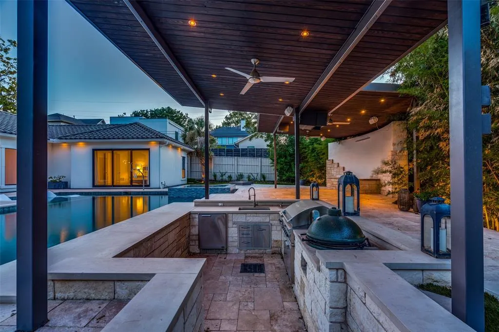 8647 Wingate Drive