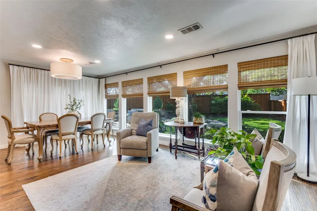 205 Westpark Drive N