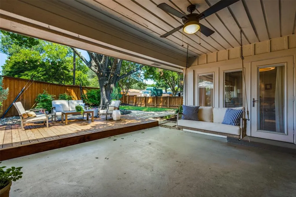 205 Westpark Drive N