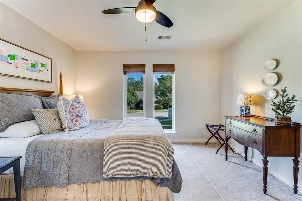205 Westpark Drive N
