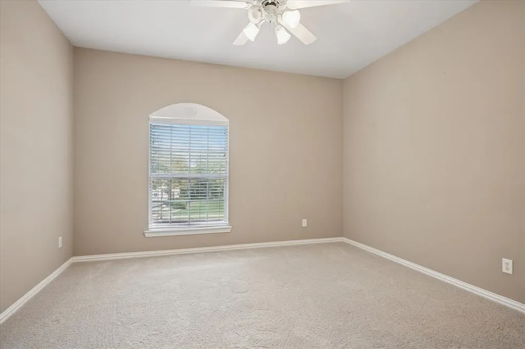 4683 Venetian Way