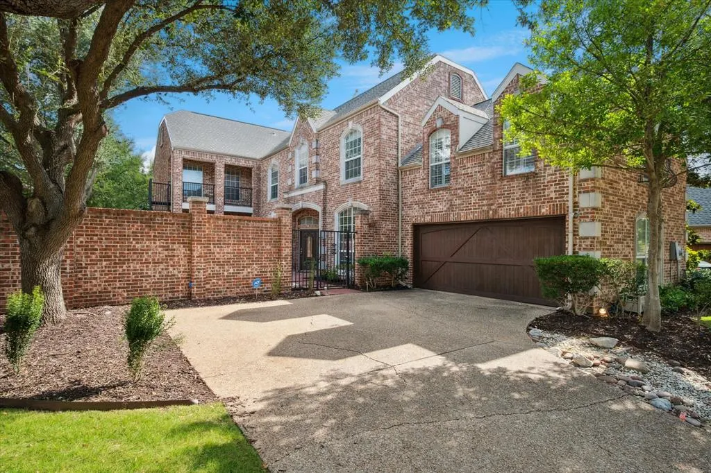 4683 Venetian Way