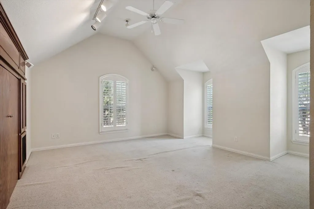 4683 Venetian Way