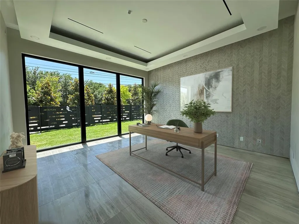 4625 Walnut Hill Lane