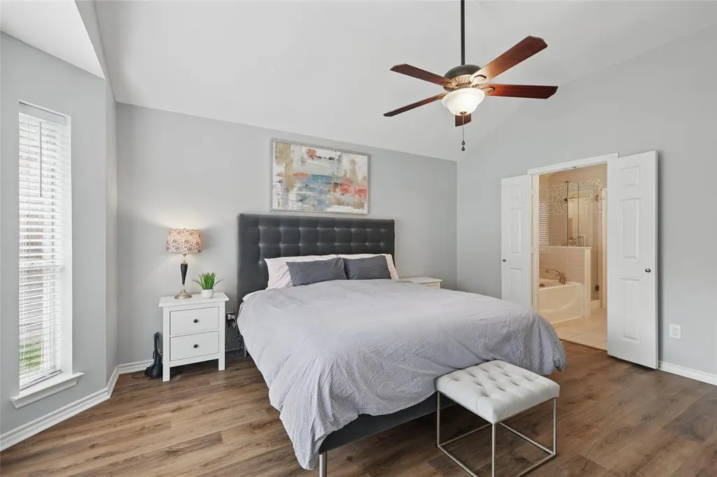11406 Ocean Road